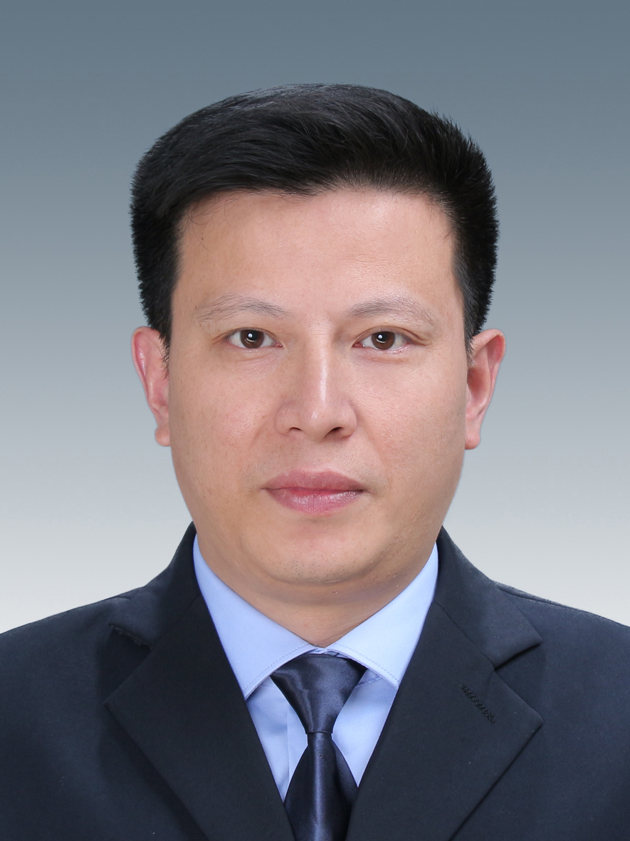  p>李金林,男,汉族,中共党员,四川通江人,研究生学历.