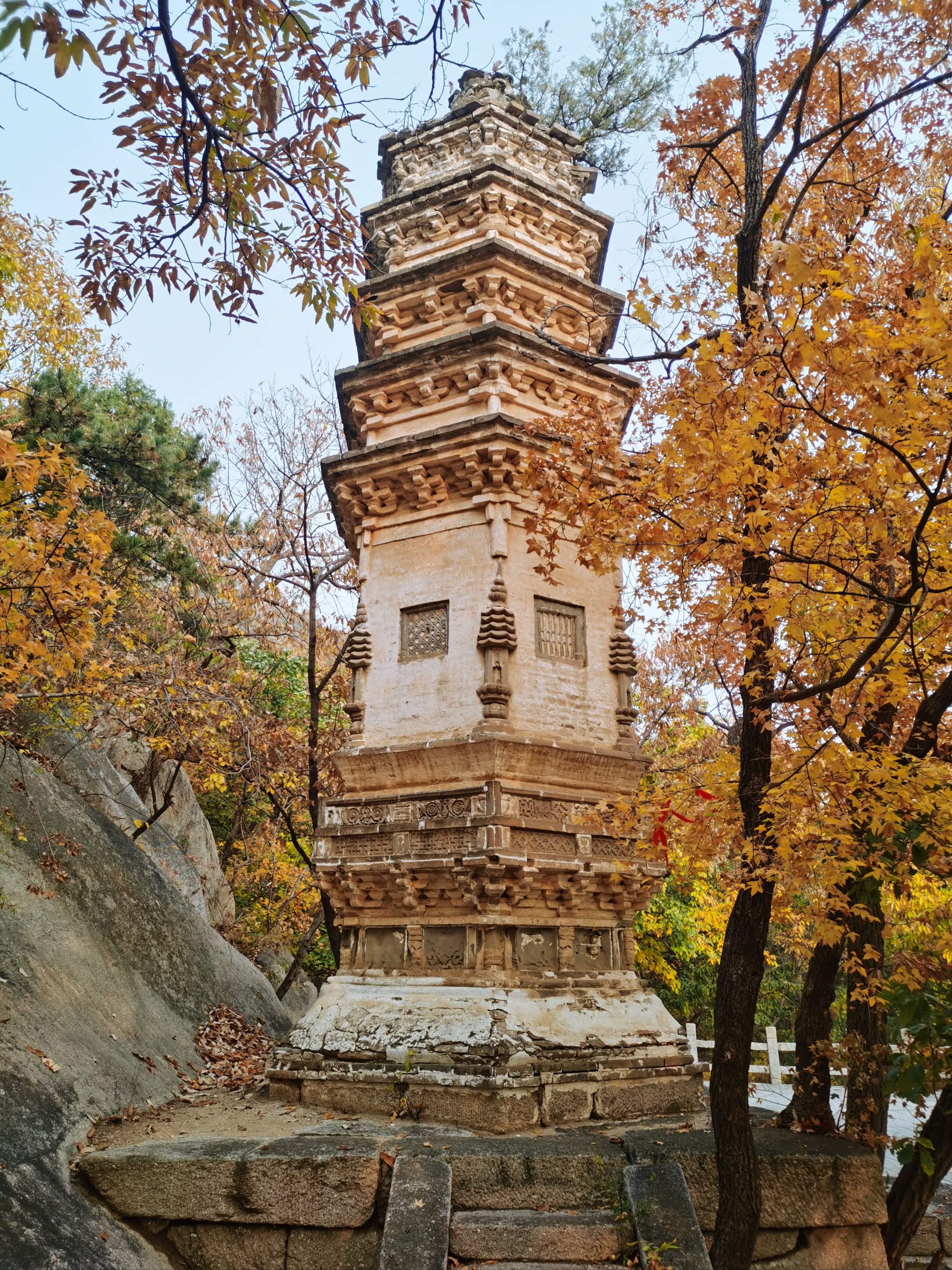 普照禅师宝塔在天津市蓟州区盘山万松寺,清