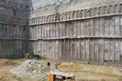 重力式水泥土墙