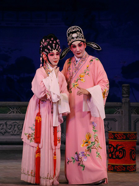  p>粤剧(cantonese opera),又称"广东大戏",发源于 a target="_blank"