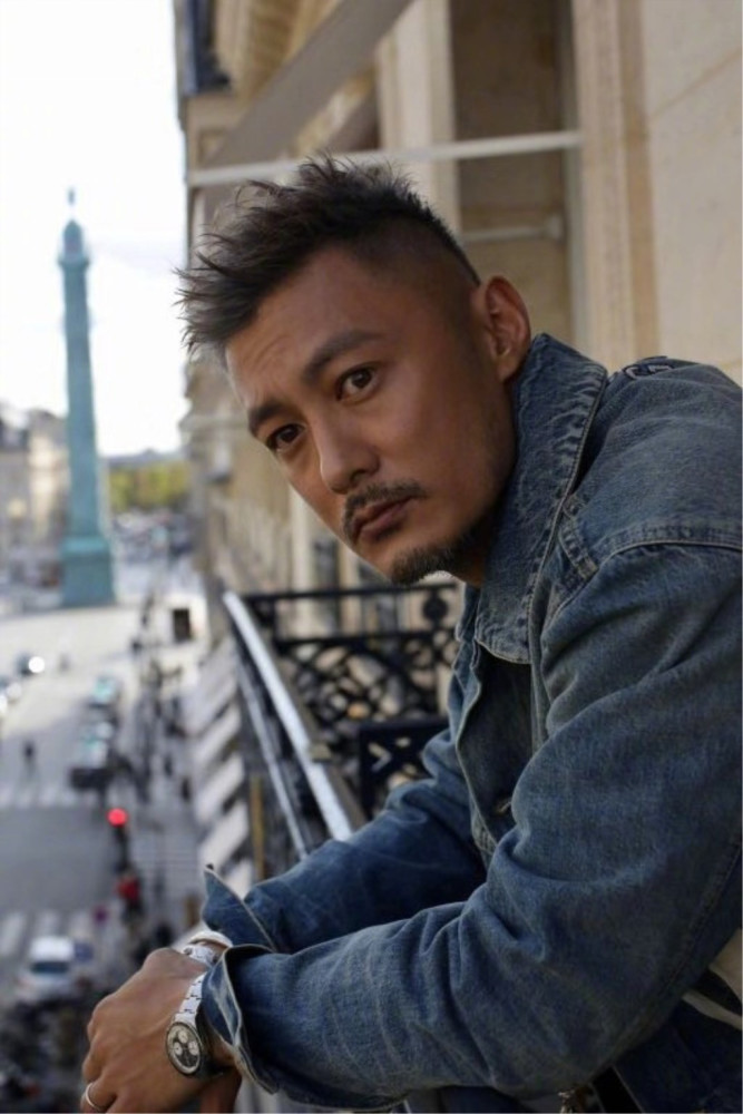 qm6eg">《生还者》是<a target="