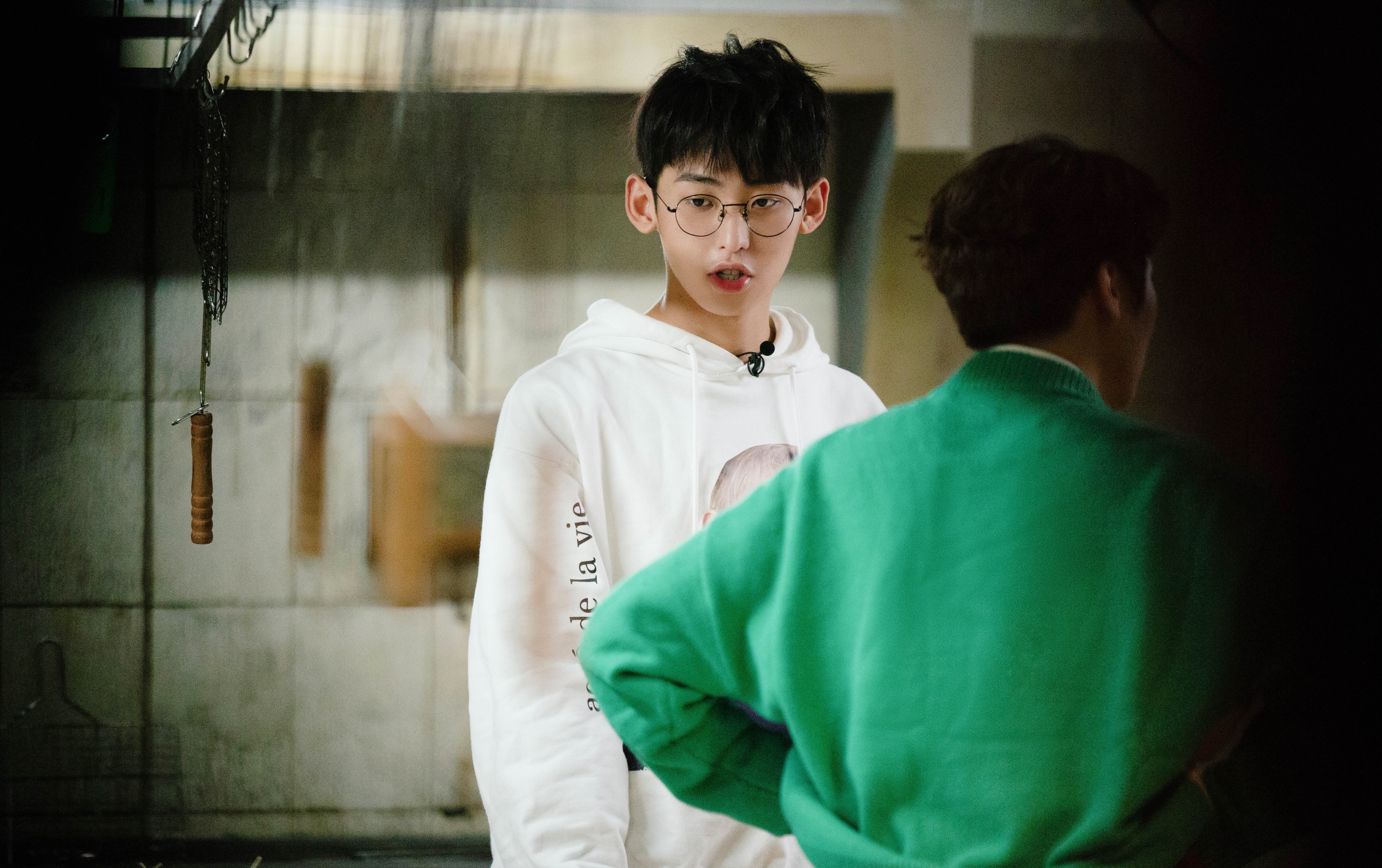  p>唐九洲,1998年2月5日出生于吉林长春,毕业于 