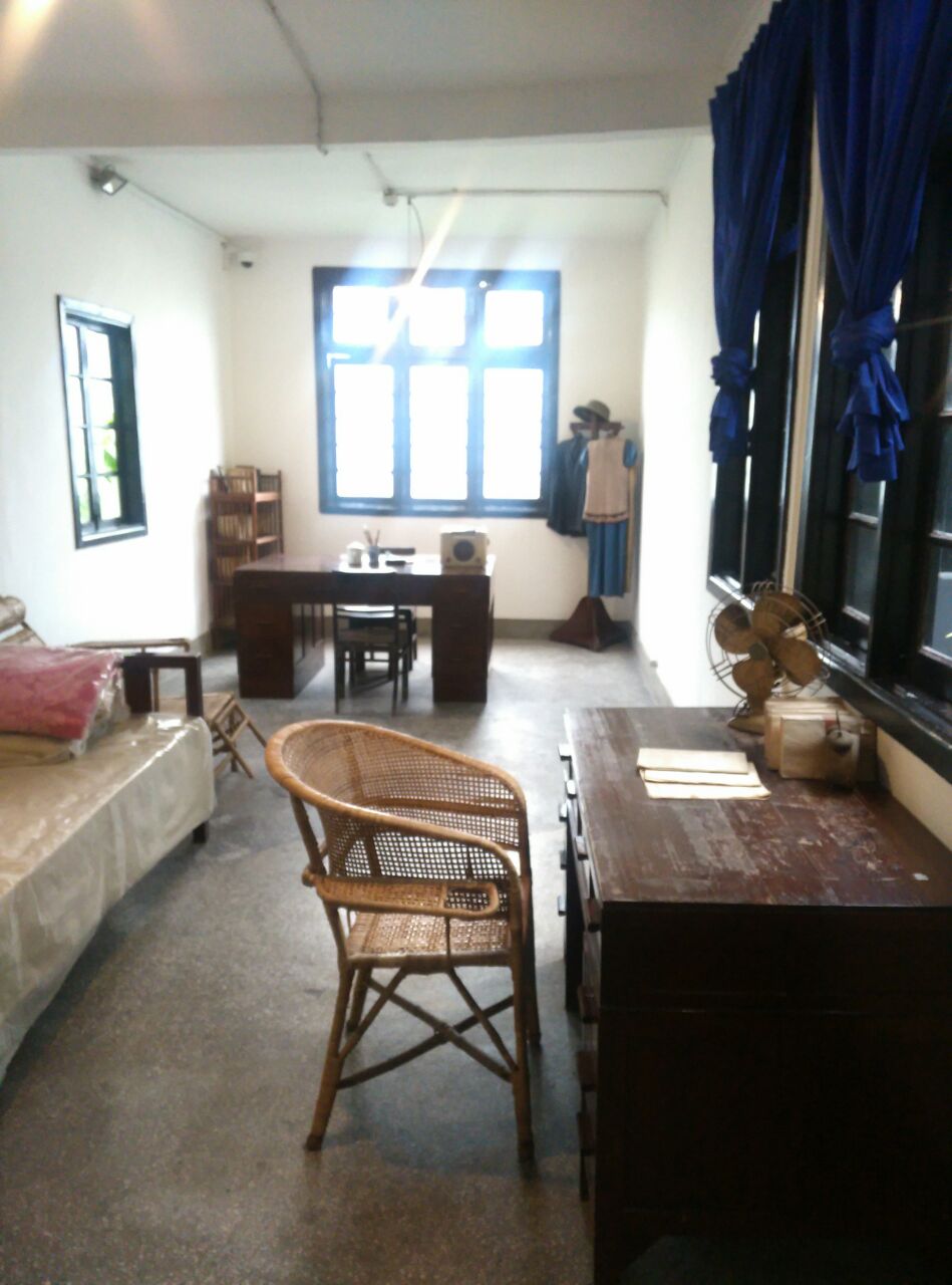  p>周公馆,即曾家岩50号周公馆,坐落在重庆市 a target="_blank" href