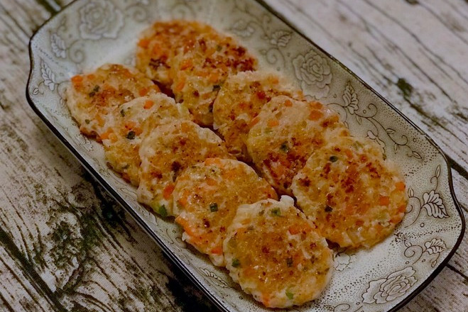 【红萝卜鸡肉饼】