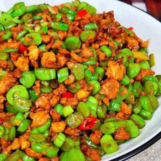 肉末煸豆角