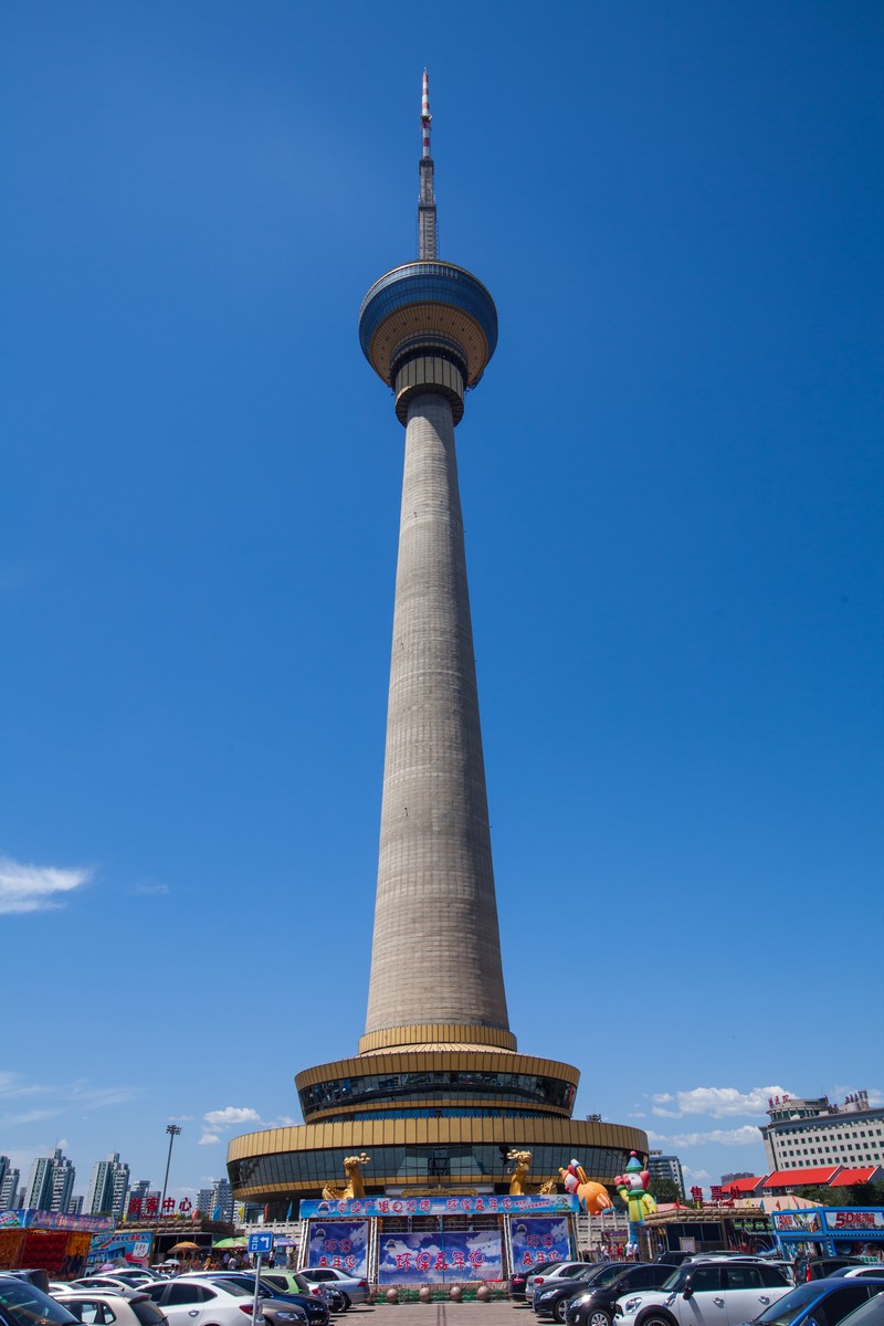  p>中央广播电视塔,国家级4a景点,坐落于北京市海淀区西三环中路西侧