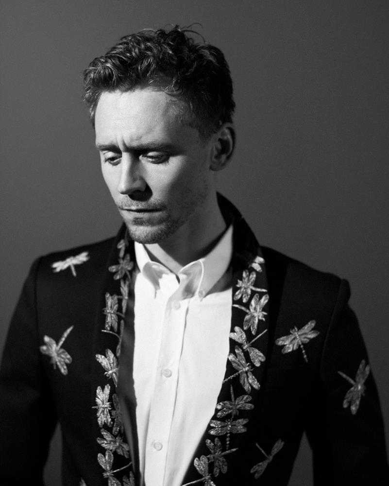  p>汤姆·希德勒斯顿 i>(tom hiddleston) /i>,全名托马斯·威廉