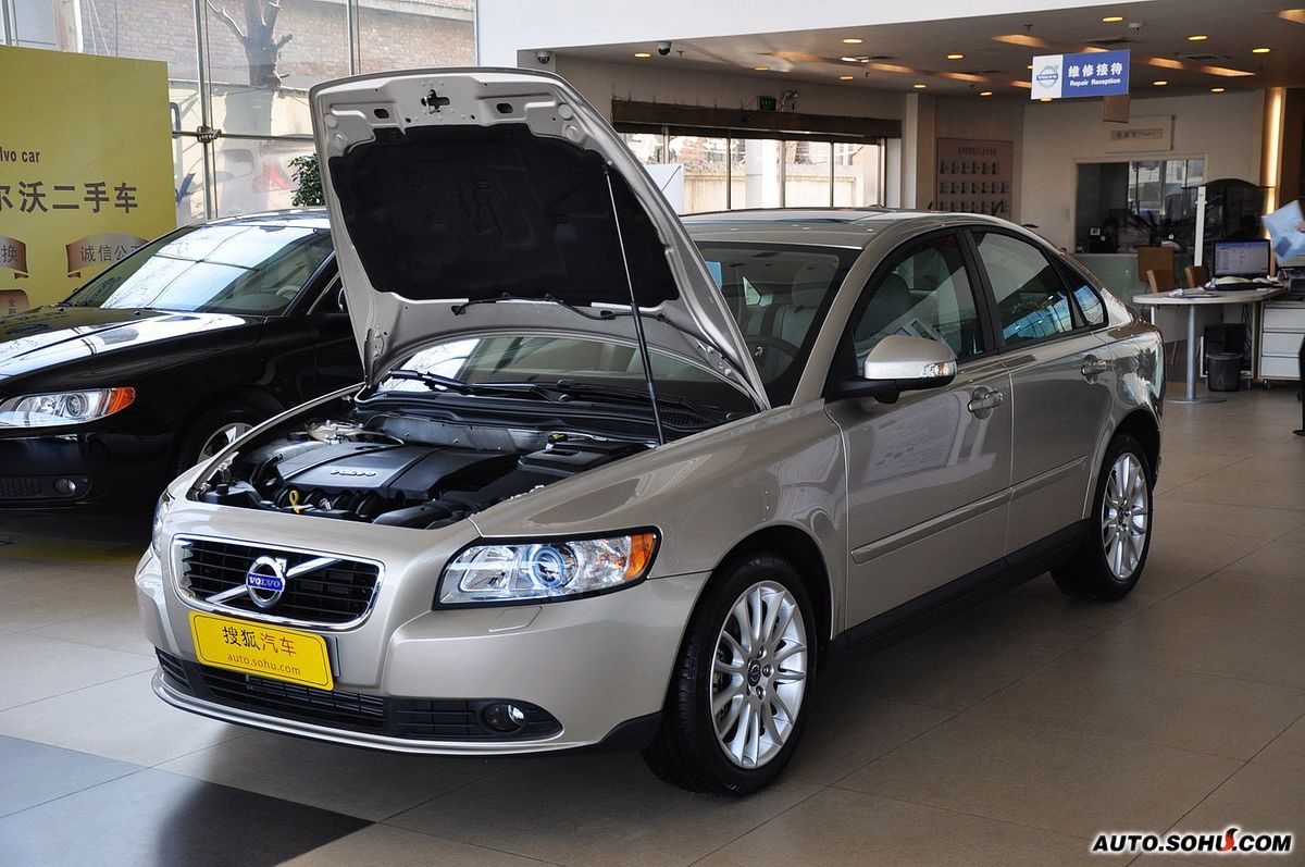 沃尔沃s40