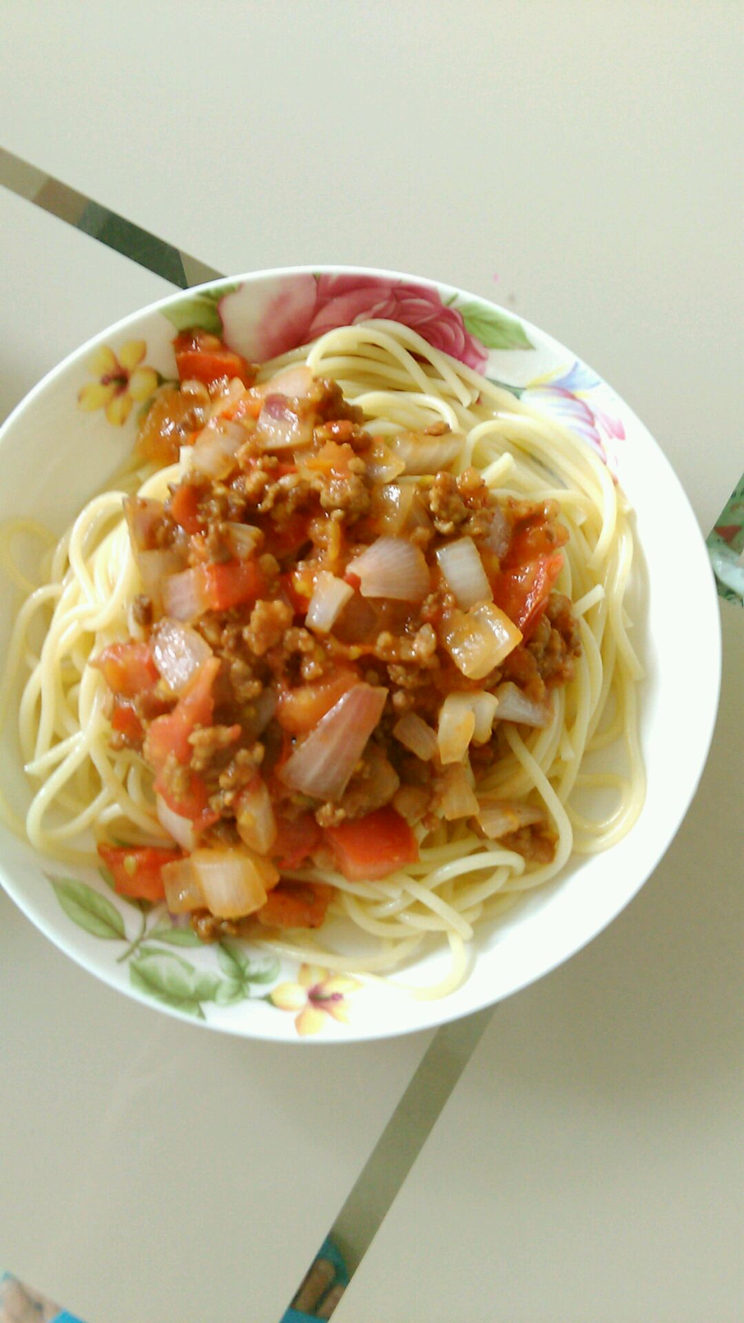 番茄洋葱肉末面