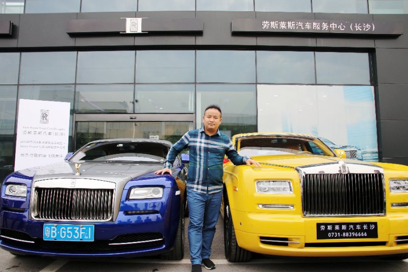  p data-id="gnc0ntl9xe">康飞翔,出生于湖南省娄底市新化县,毕业于