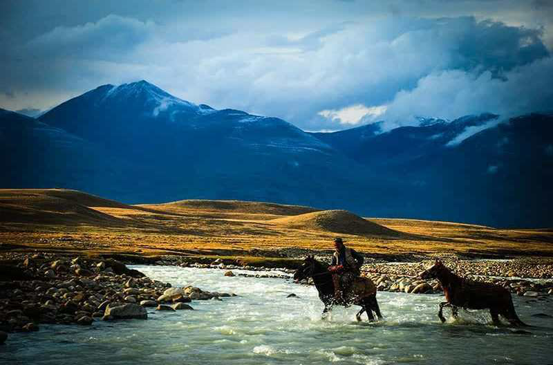  p> b>阿姆河 /b>( a href="#" data-lemmaid="1191887">波斯语 /a>: 