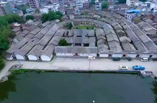 济济楼