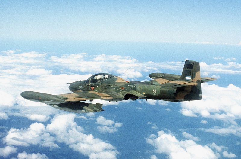 a-37"蜻蜒"攻击机