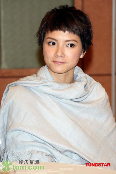  p>李心洁(angelica lee),1976年1月23日出生于马来西亚,祖籍广东东莞