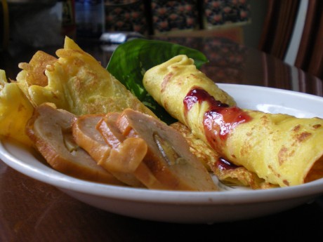  p>西瓜皮煎饼制作简单,口感良好,老少皆宜. /p>