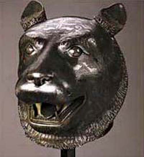 圆明园虎首铜像