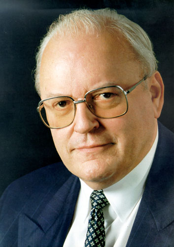  p> a target="_blank" href="/item/罗曼·赫尔佐克/2393191" data