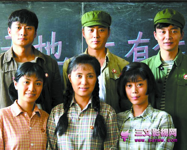  p>《同龄人》是山东影视中心及北京电视台联合出品的年代情感剧,由 a