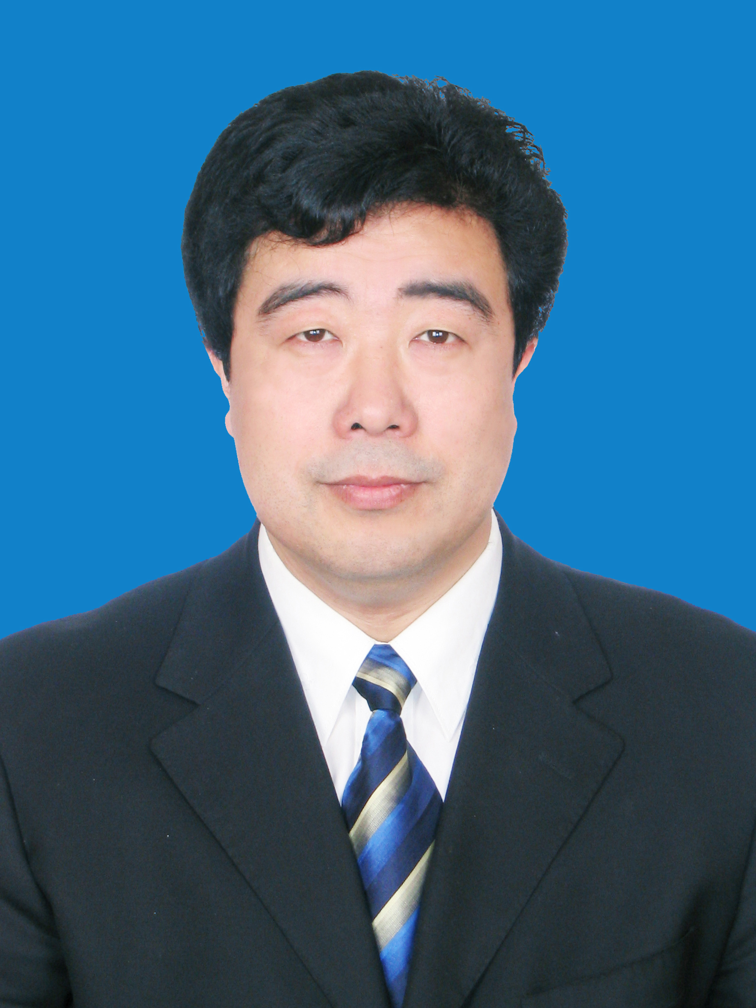  /p> p>现任北京市朝阳区园林绿化局党委书记,局长,二级巡视员. /p>