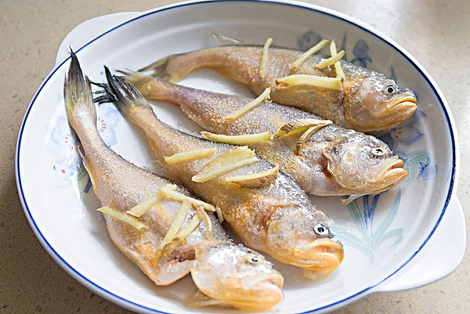 称为"素衣美人,美味仙子",定远池河镇至凤阳县梅市乡广段池河中的特产