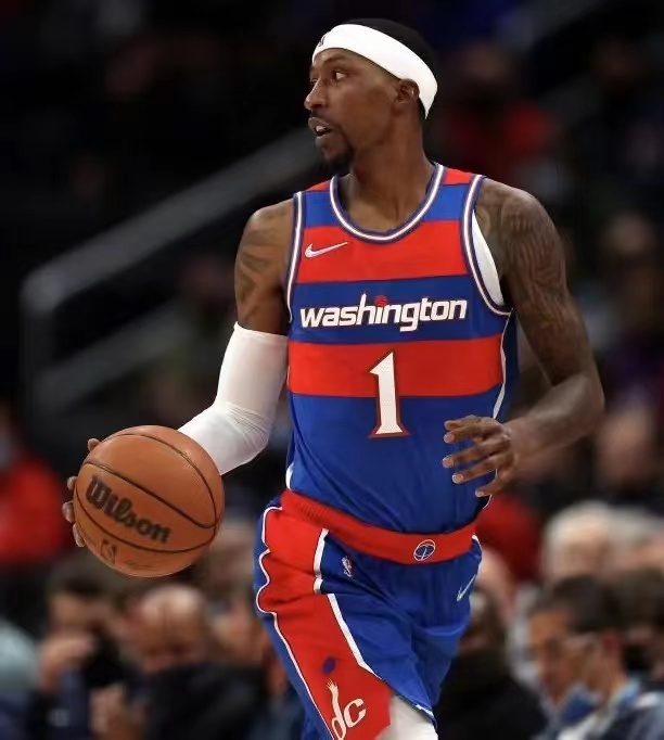 "go0dnmy3c5">肯塔维奥斯·卡德维尔-波普(kentavious caldwell-pope)
