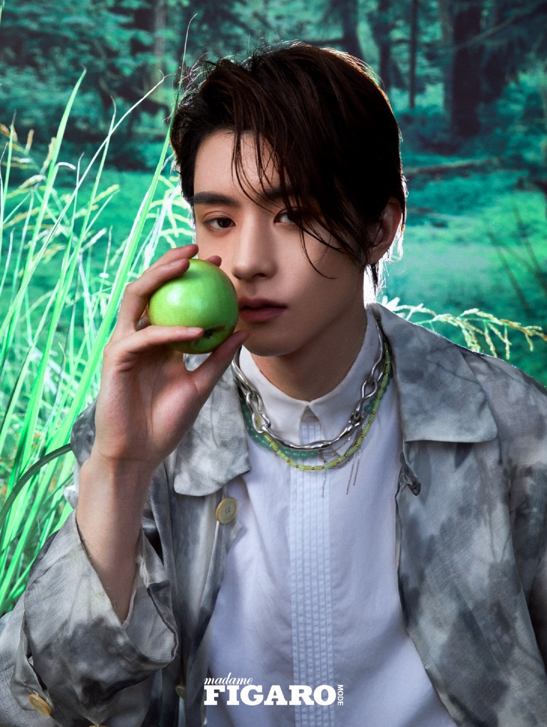  p data-id="gnbqb8gomq">邓孝慈,1998年8月6