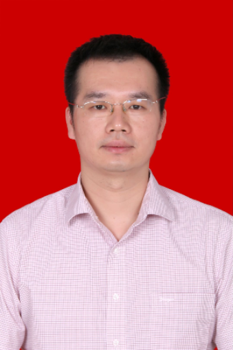  p>林博府,男,现任汕尾市政务服务数据管理局党组书记,局长. /p>