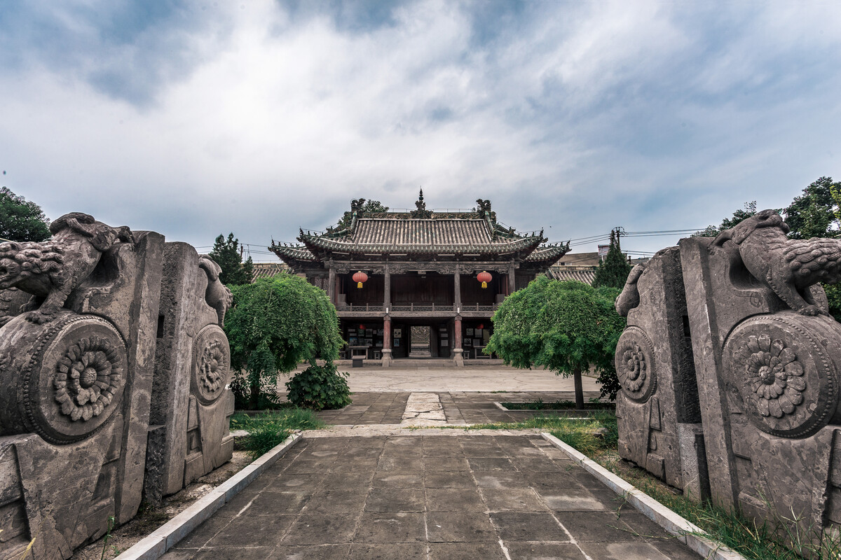  p data-id="gnx94cw996">洛阳山陕会馆,位于河南省 a target="_blank