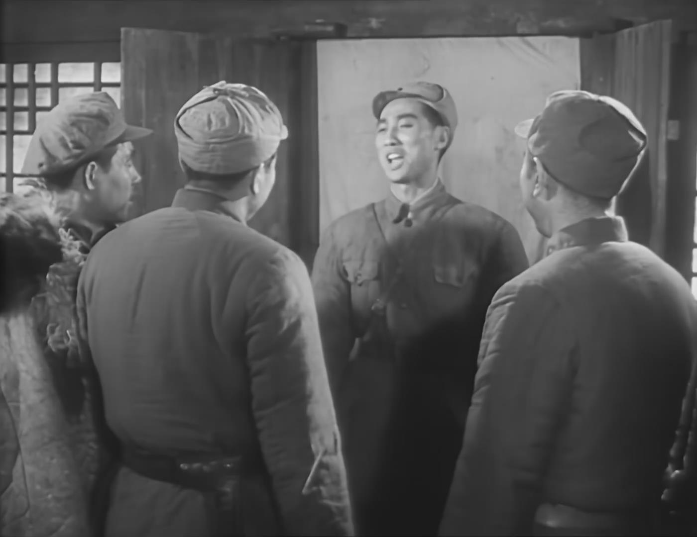 《七天七夜》是 a target="_blank" href="/item/长春电影制片厂