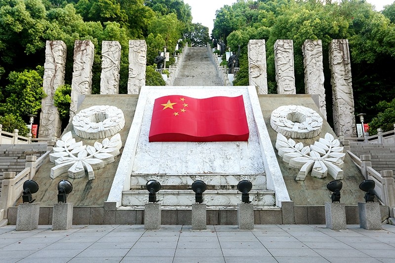 解放一江山岛烈士 a target="_blank" href="/item/陵园">陵园 /a>为