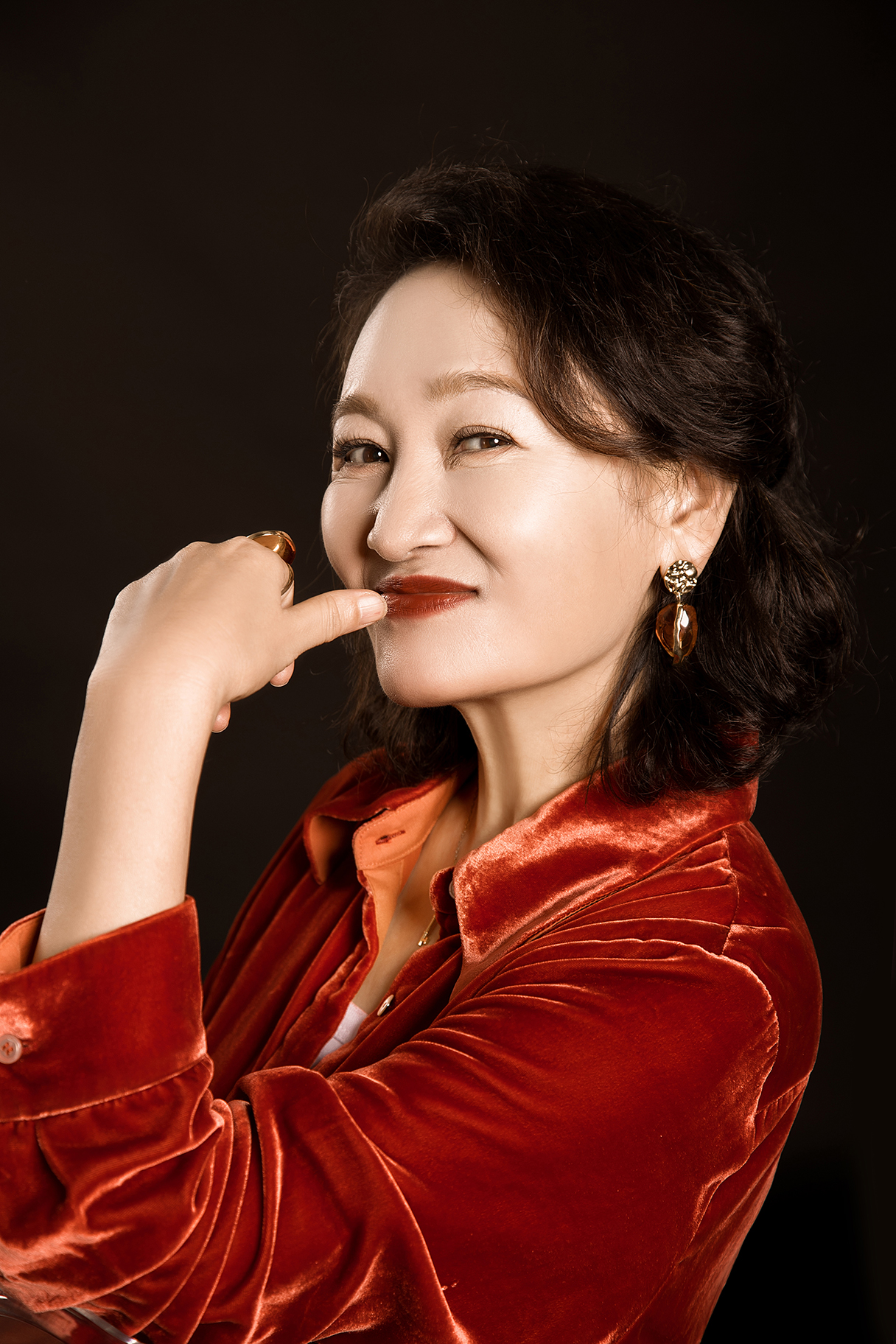 蒙古族 a target="_blank" href="/item/演员/17704276" data-lemmaid