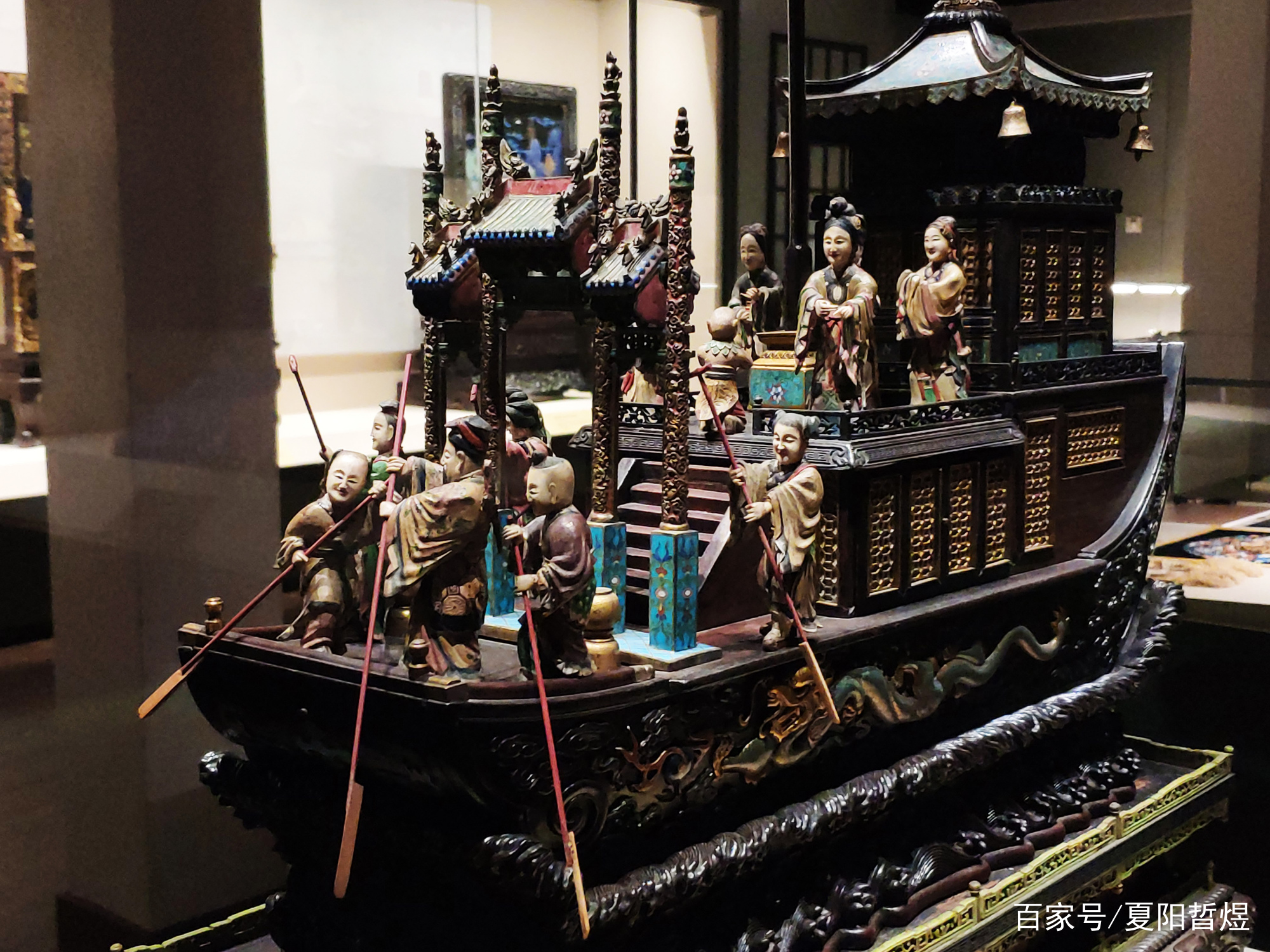 清代紫檀嵌珐琅雕塑人物楼船：凝聚匠心，尽显广州工匠精湛技艺_百科TA说