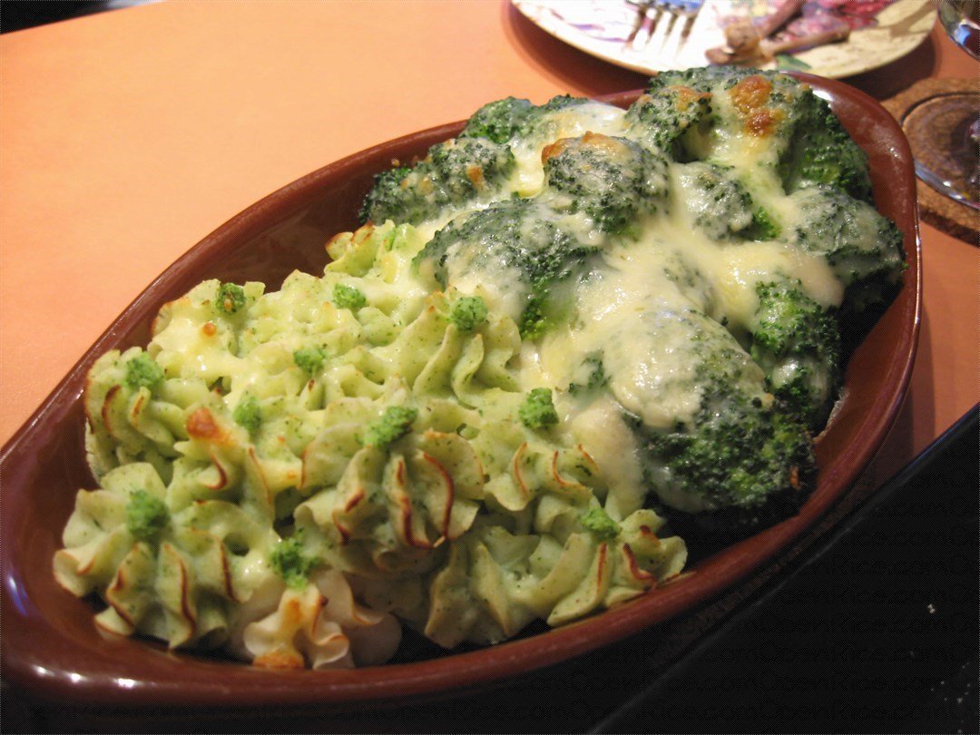 薯蓉芝士焗西兰花