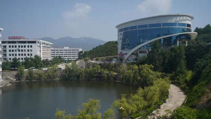 青岛恒星职业技术学院
