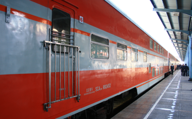 中长途双层旅客列车