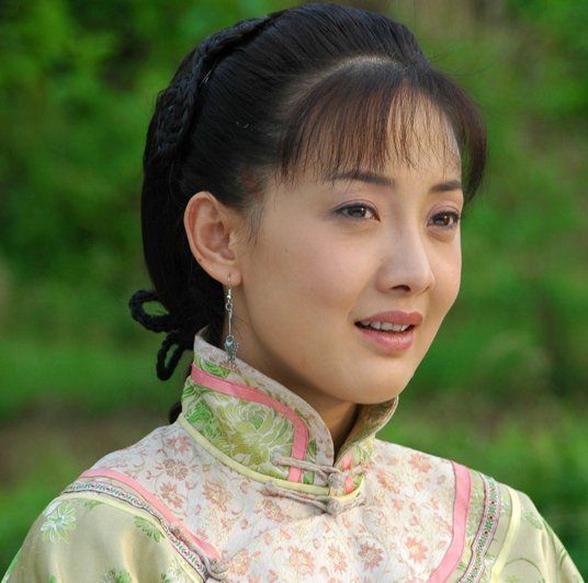 牛莉