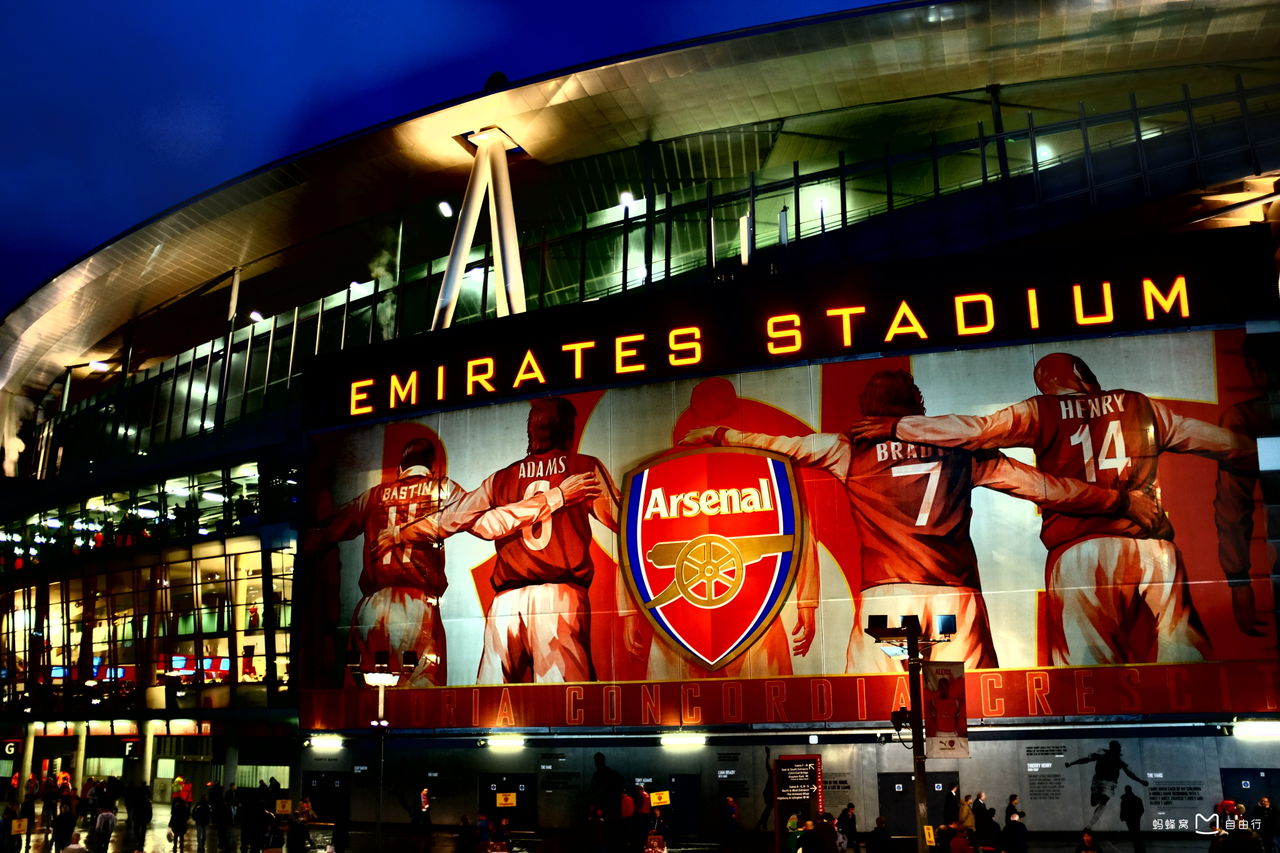  p>酋长球场(emirates stadium),又被译为 a target="_blank" href="