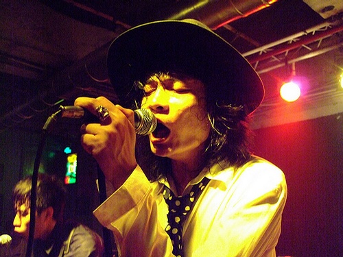 uk5">边远,男, a target="_blank" href="/item/joyside乐队/2604519"