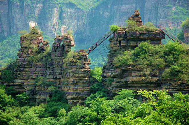 仙台山,太行大峡谷主要景区之一,地处晋,冀,豫三省交界处,位于安阳