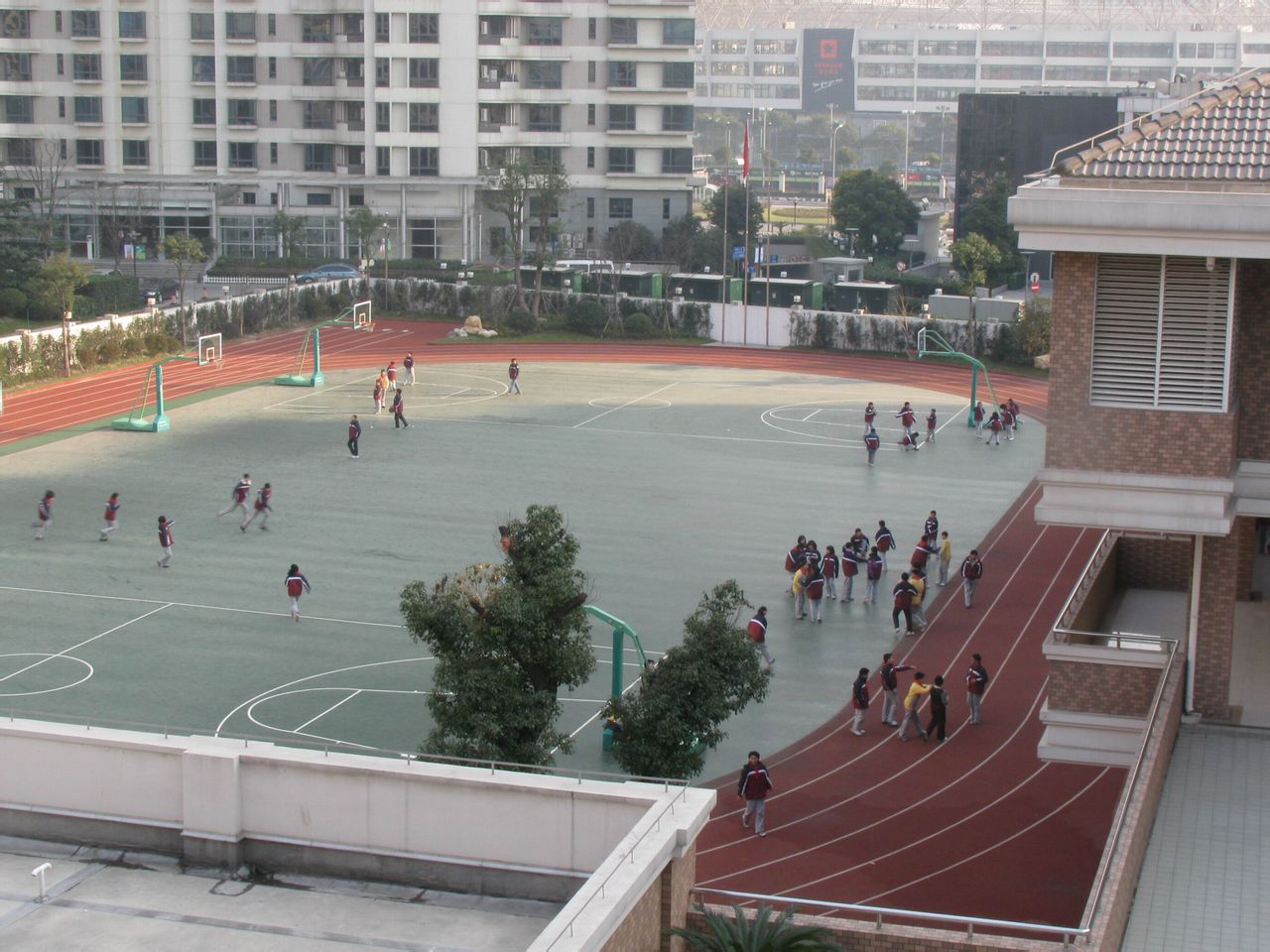 上海市建平西校