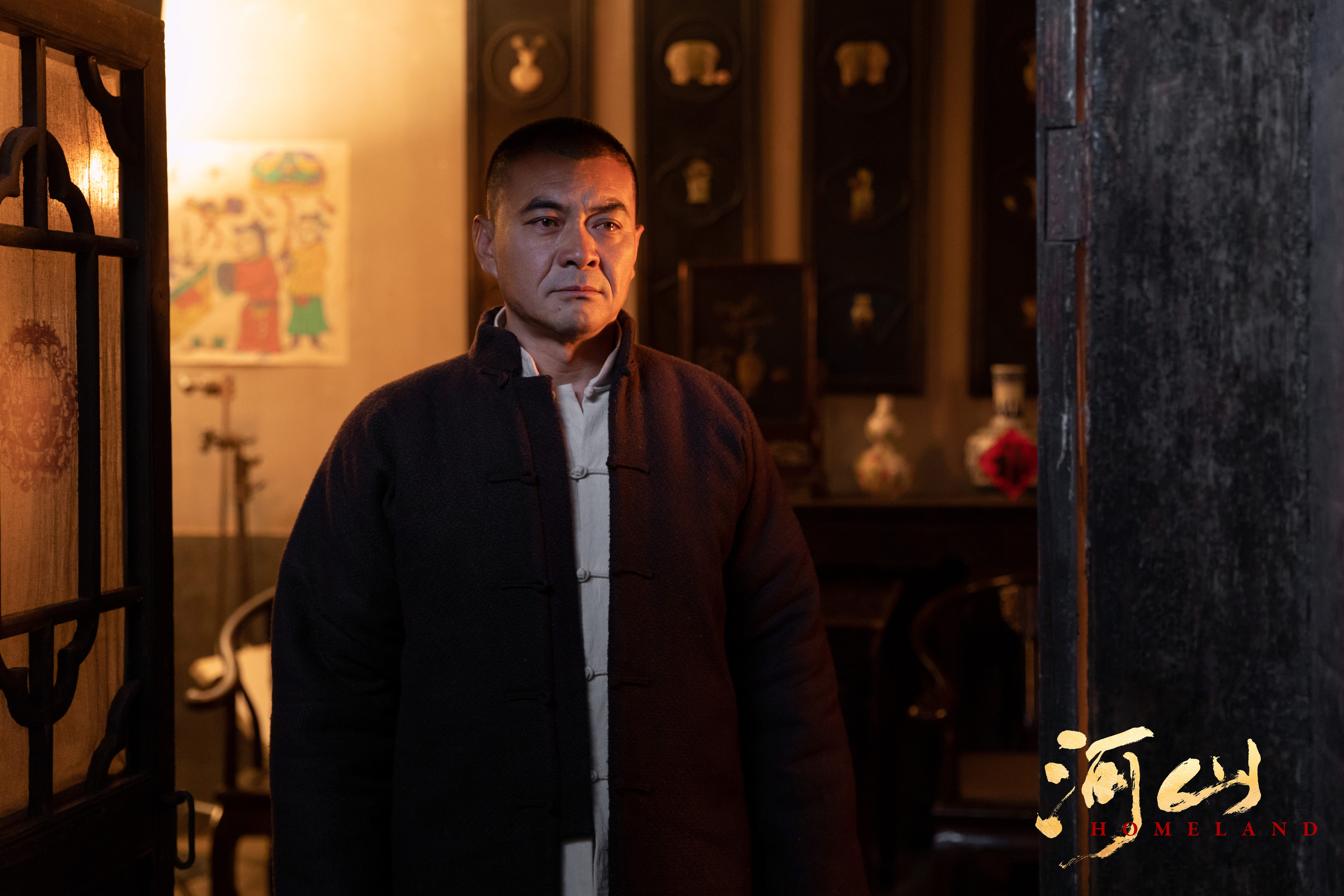  p>《河山》是由王新军执导,秦海璐监制,苗萌担任总制片人, a target=