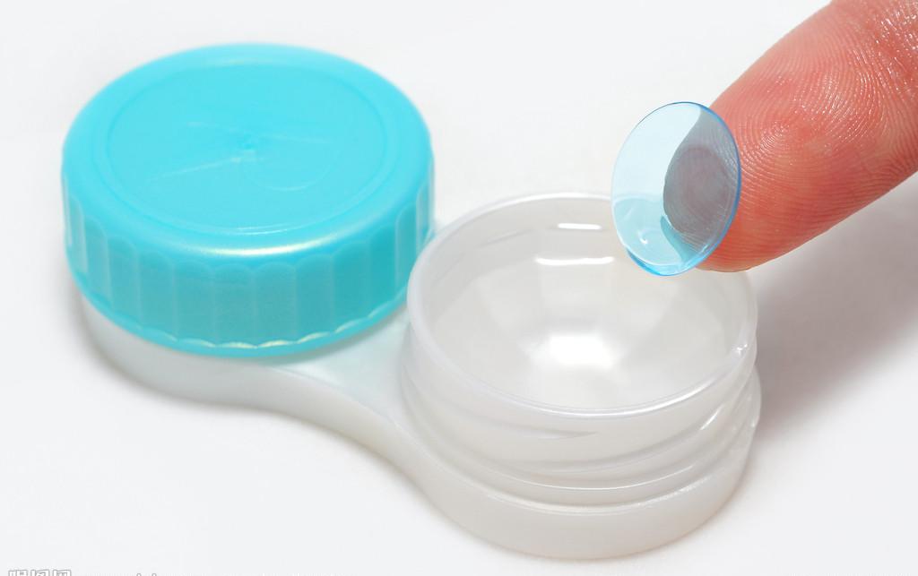  p>指 a target="_blank" href="/item/隐形眼镜/405899" data-lemma