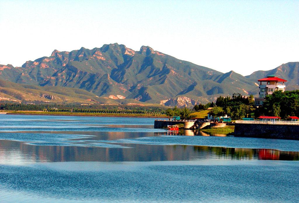  p data-id="gnff5e4nzz">南茅运河,是20世纪80年代, a target="