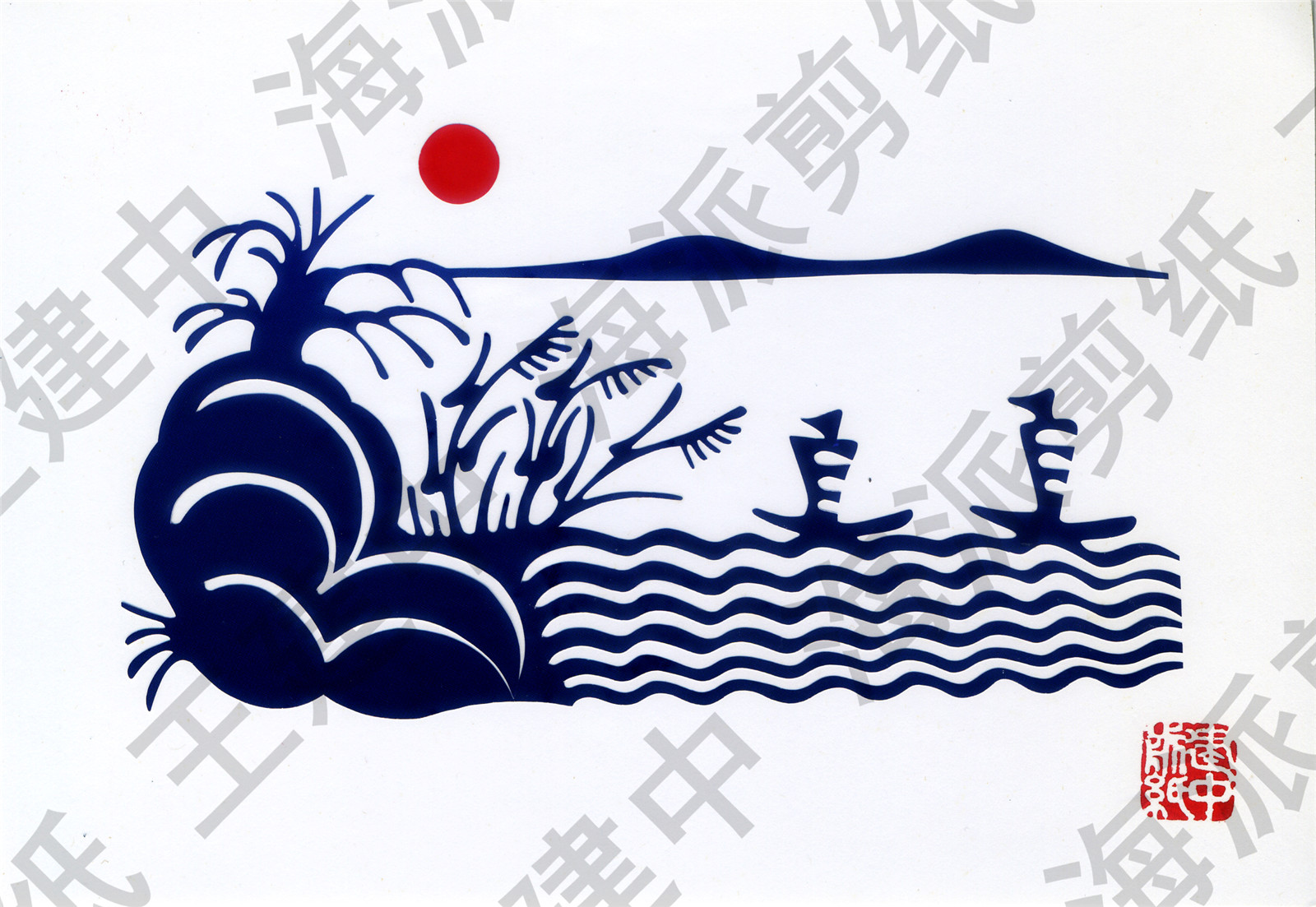 王建中,男,原籍江苏省通州市,1951年9月出生于上海,是海派剪纸艺术家