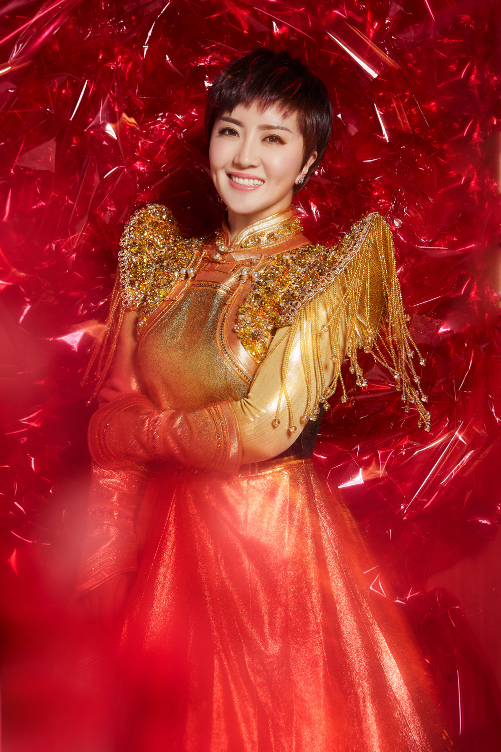  p>格格,原名蒙克其其格,8月1日出生于内蒙古自治区赤峰市克什克腾旗