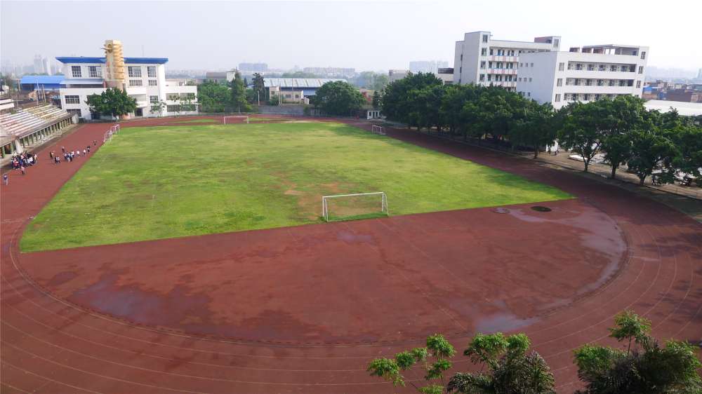 柳州市壶西实验中学