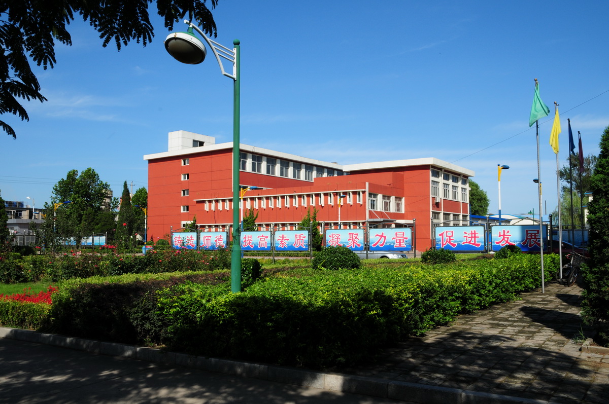  p> b>河北农业大学海洋学院 /b>(河北农业大学秦皇岛校区)位于河北省