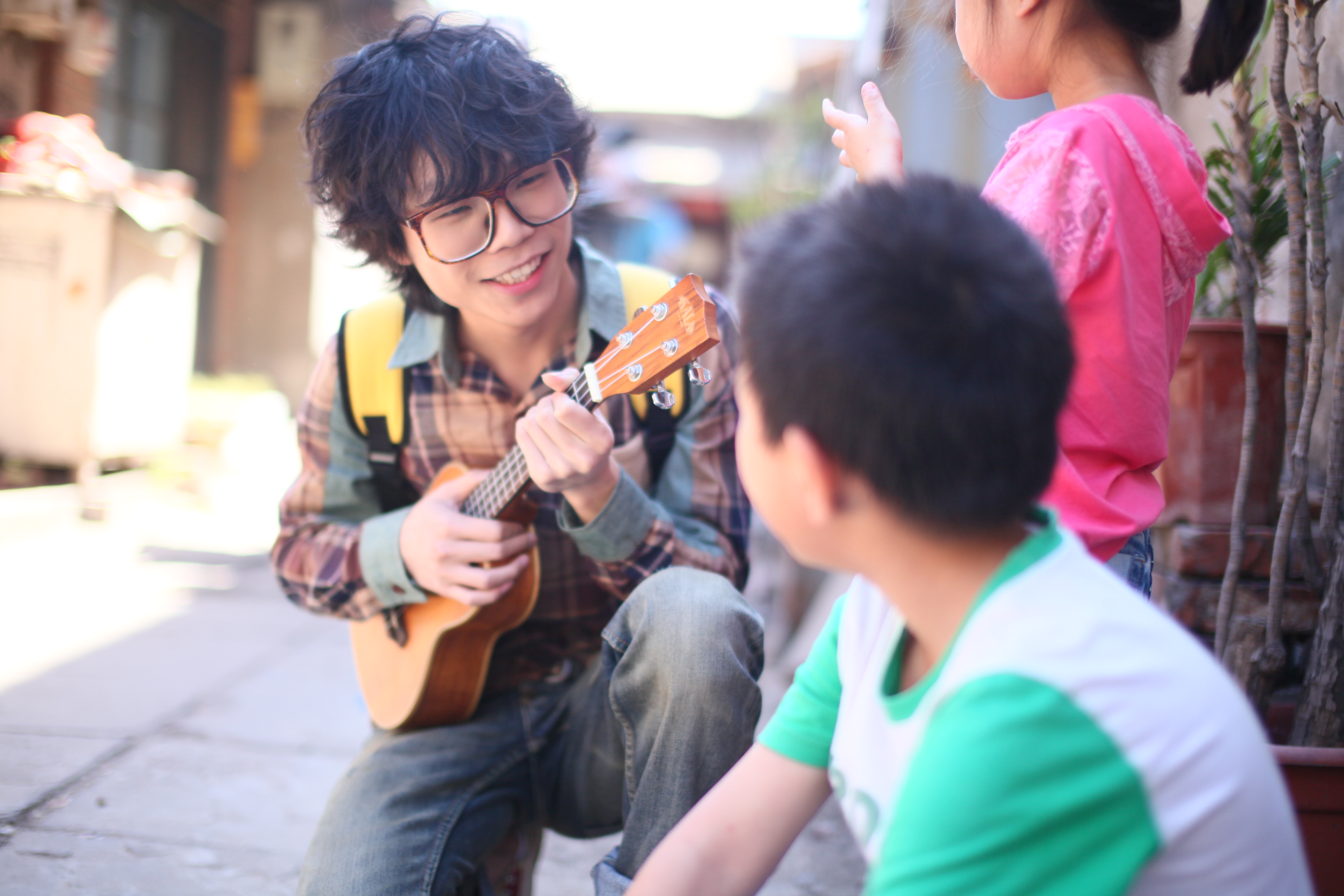  p>小贱(谭冰尧),本名谭海波,1991年8月17日出生于广东省 a target="