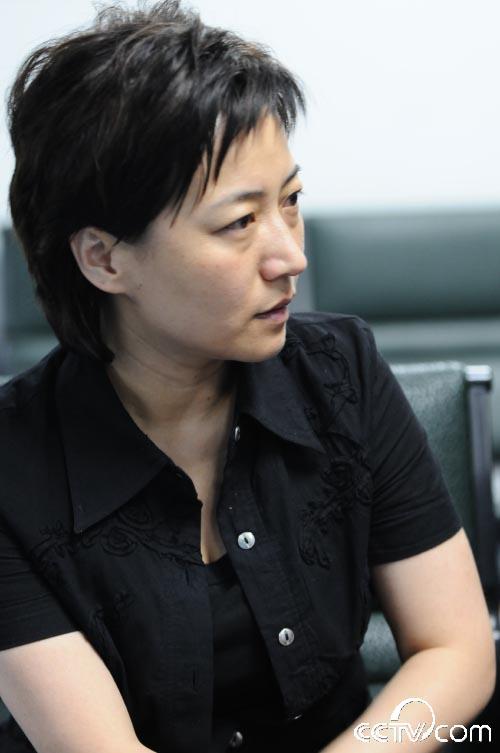  p data-id="gnwow6j307">贺红梅,1968年出生于河北省 a target="