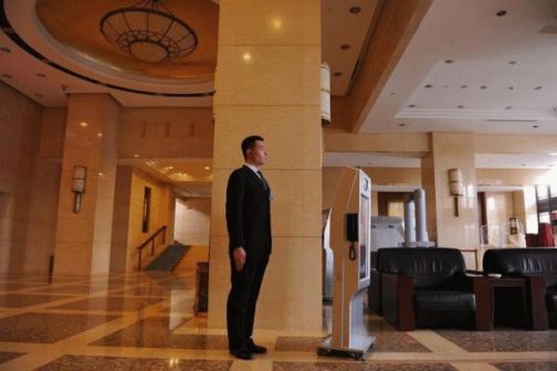 十七大期间，宾馆戒备森严